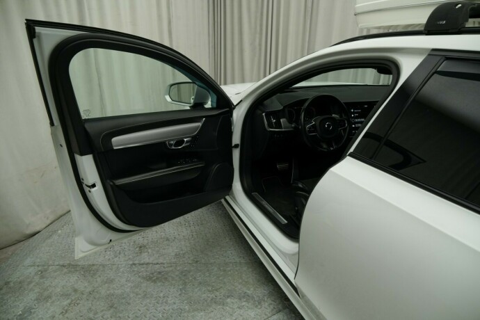 volvo-v90-elektrisitetbensin-2019-big-31