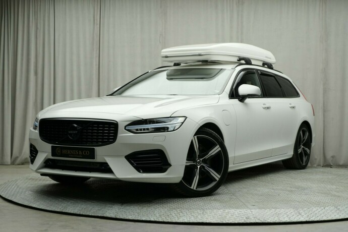 volvo-v90-elektrisitetbensin-2019-big-0