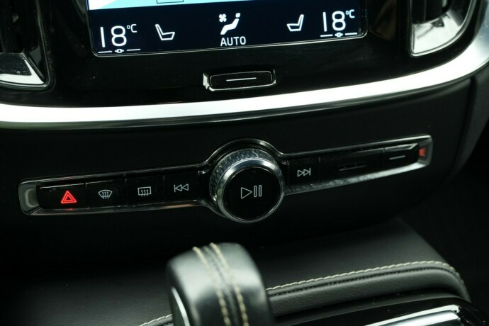 volvo-v60-elektrisitetbensin-2021-big-44