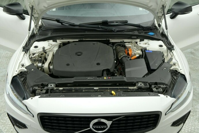 volvo-v60-elektrisitetbensin-2021-big-25