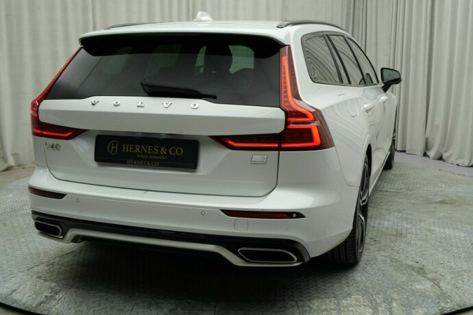 volvo-v60-elektrisitetbensin-2021-big-7