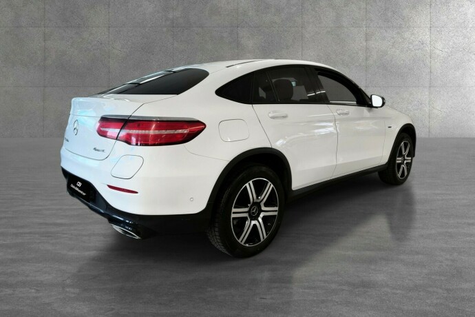 mercedes-benz-glc350-e-elektrisitetbensin-2017-big-4
