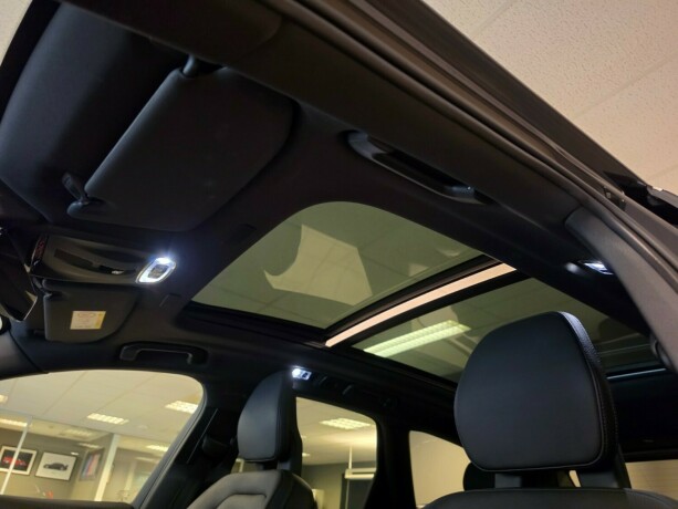 volvo-xc-60-plug-in-petrol-2018-big-26