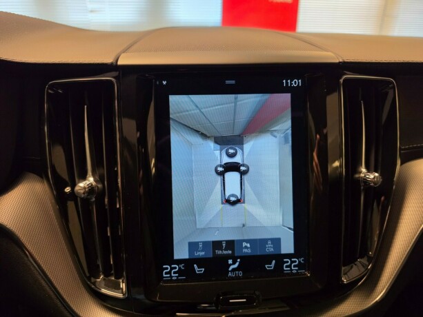 volvo-xc-60-plug-in-petrol-2018-big-33