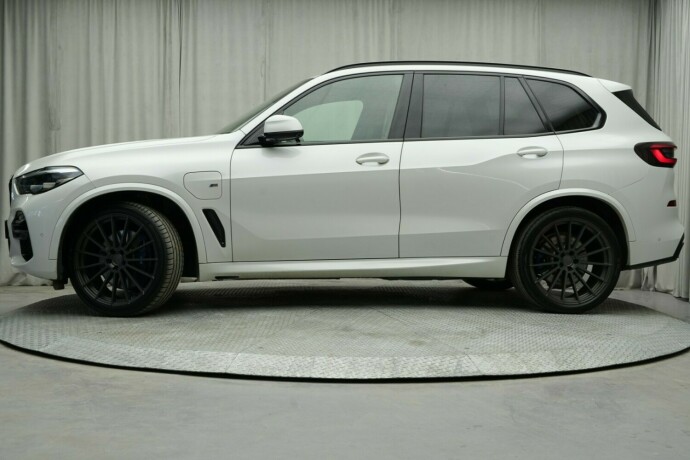 bmw-x5-elektrisitetbensin-2020-big-6