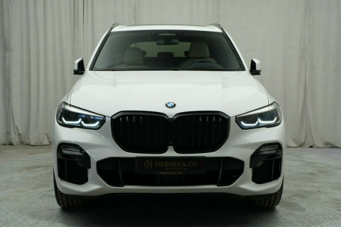 bmw-x5-elektrisitetbensin-2020-big-1