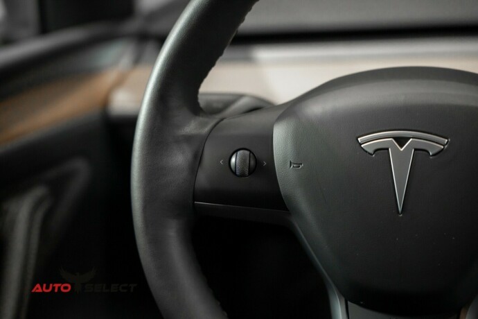 tesla-model-y-elektrisitet-2023-big-30