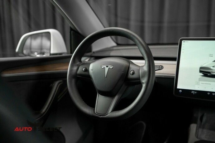 tesla-model-y-elektrisitet-2023-big-28