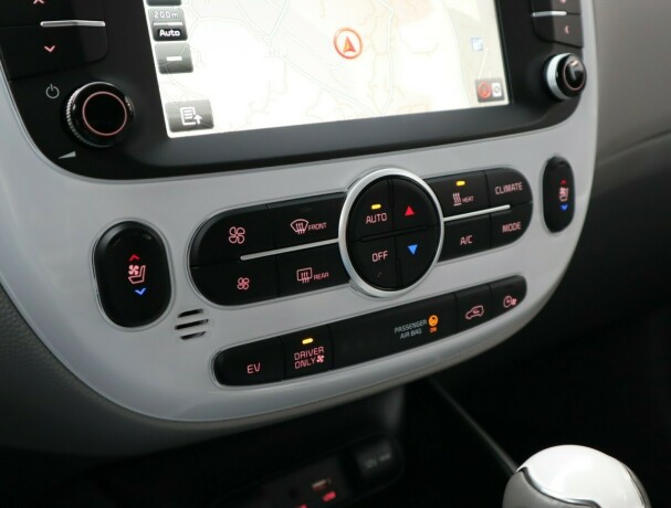 kia-soul-elektrisitet-2019-big-13