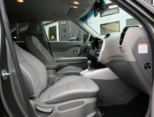 kia-soul-elektrisitet-2019-big-9