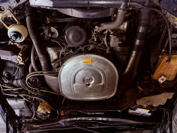 mercedes-benz-500-sec-bensin-1986-big-44