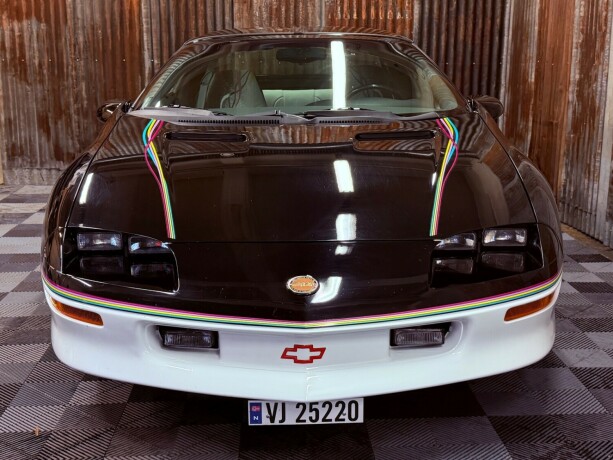 chevrolet-camaro-bensin-1993-big-8