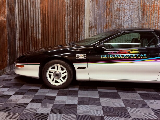 chevrolet-camaro-bensin-1993-big-12