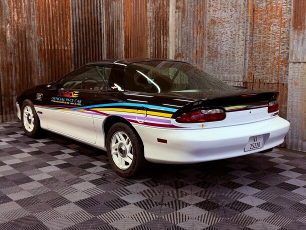 chevrolet-camaro-bensin-1993-big-9
