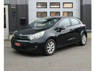 Kia | Rio | Bensin | 2013