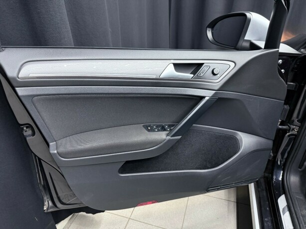 volkswagen-golf-alltrack-diesel-2016-big-10