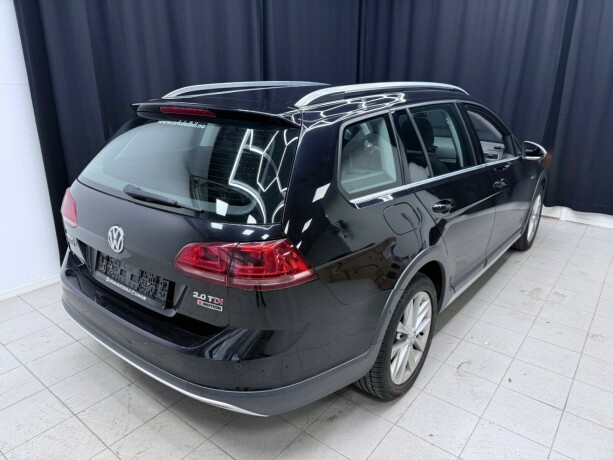 volkswagen-golf-alltrack-diesel-2016-big-7