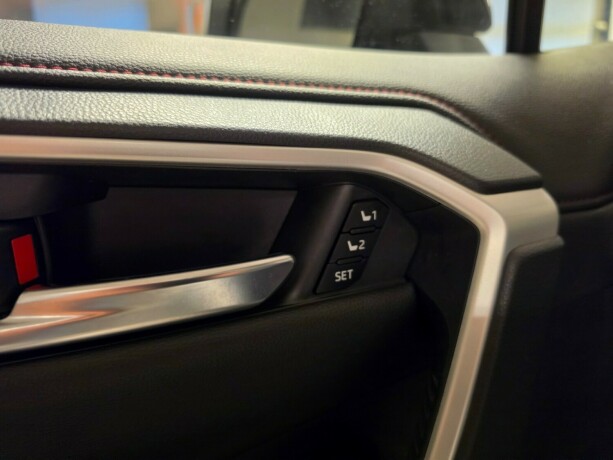 toyota-rav4-plug-in-petrol-2021-big-27