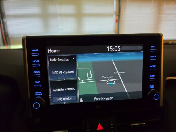 toyota-rav4-plug-in-petrol-2021-big-39