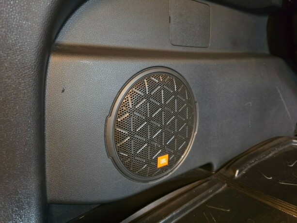 toyota-rav4-plug-in-petrol-2021-big-22