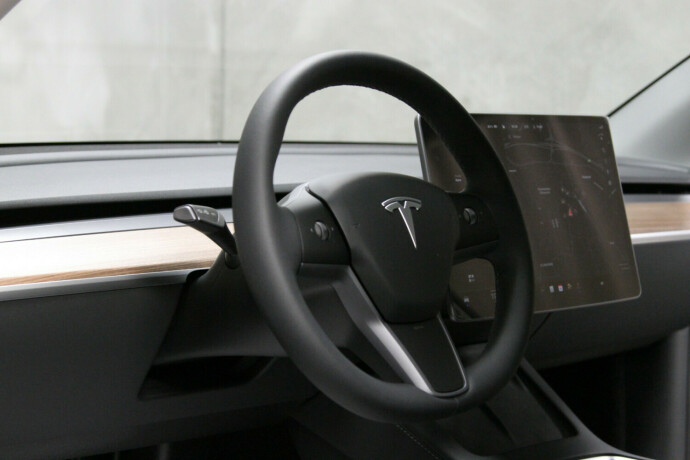 tesla-model-y-elektrisitet-2024-big-13