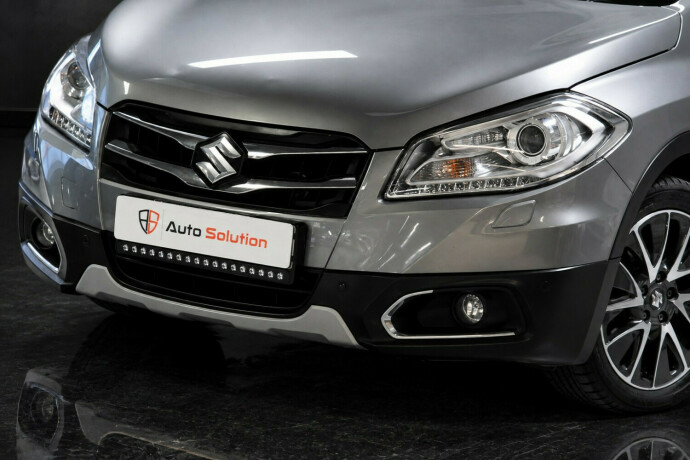 suzuki-sx4-s-cross-bensin-2015-big-21