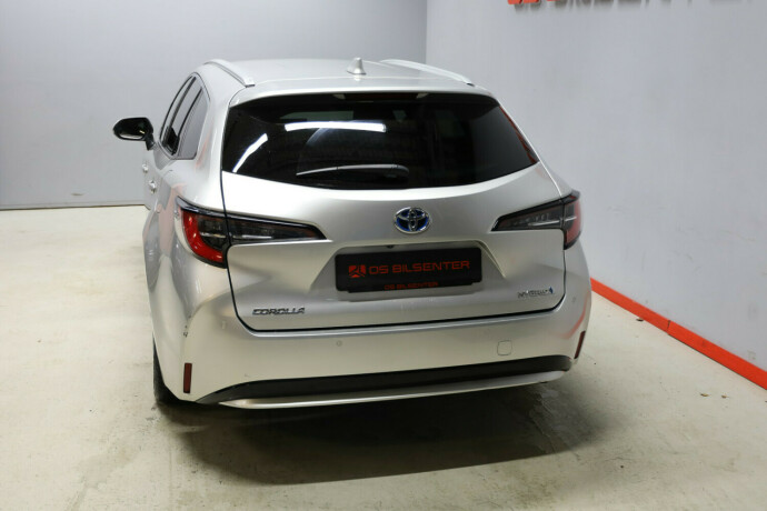 toyota-corolla-elektrisitetbensin-2020-big-4