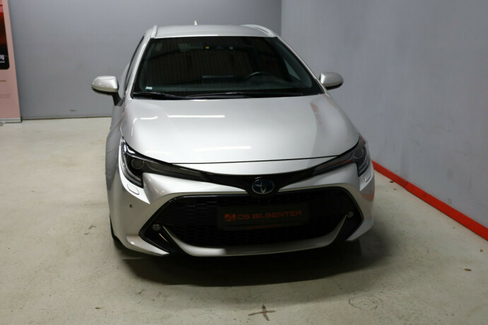 toyota-corolla-elektrisitetbensin-2020-big-2