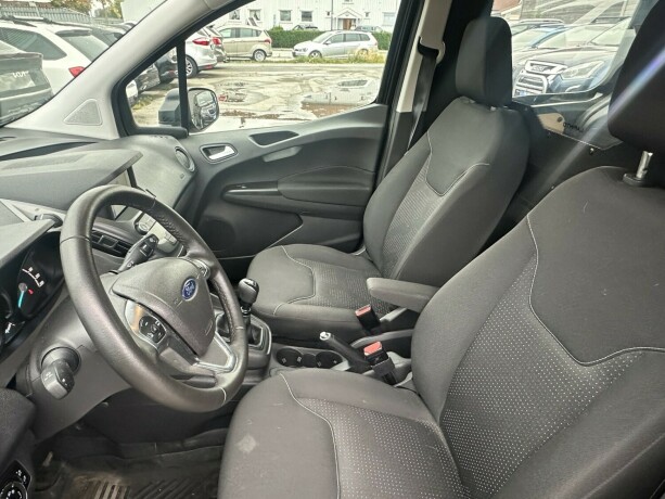 ford-transit-courier-diesel-2024-big-6