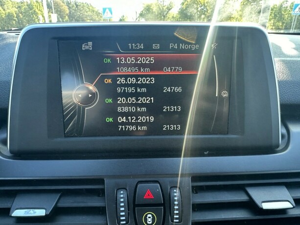 bmw-218d-diesel-2015-big-14