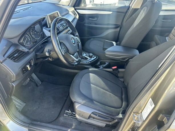 bmw-218d-diesel-2015-big-9