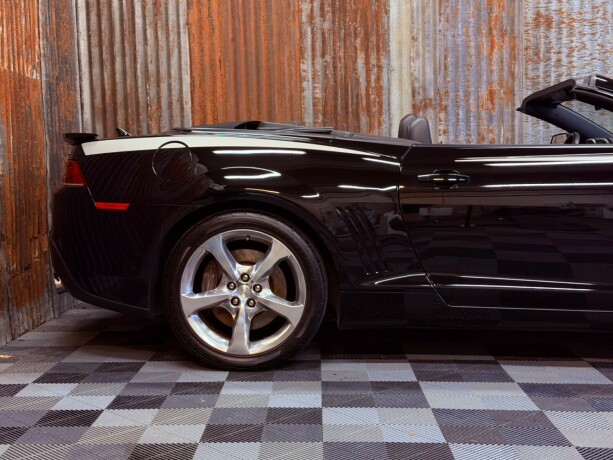 chevrolet-camaro-bensin-2014-big-3