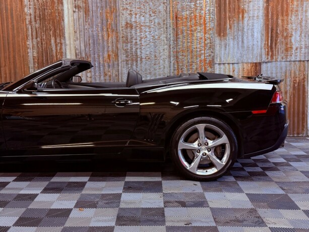 chevrolet-camaro-bensin-2014-big-11