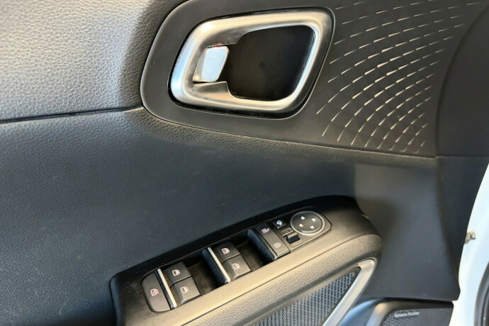 kia-e-soul-elektrisitet-2020-big-25