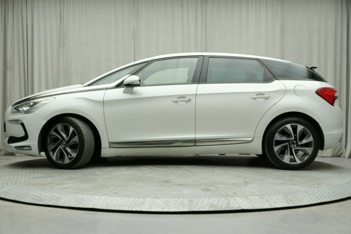 citroen-ds5-diesel-2013-big-4