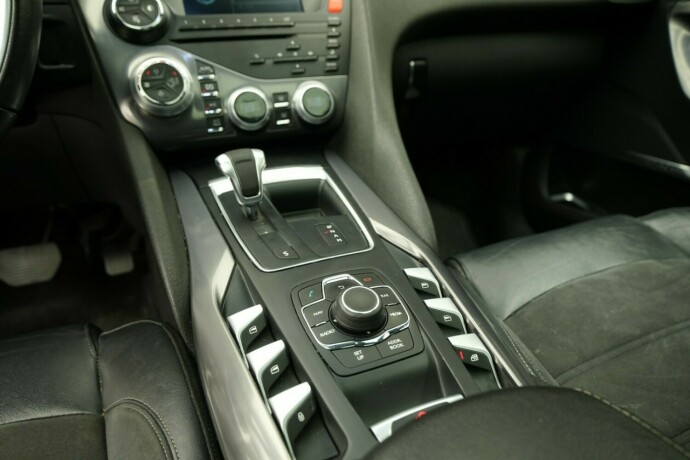 citroen-ds5-diesel-2013-big-41