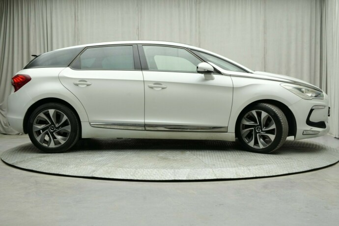citroen-ds5-diesel-2013-big-6