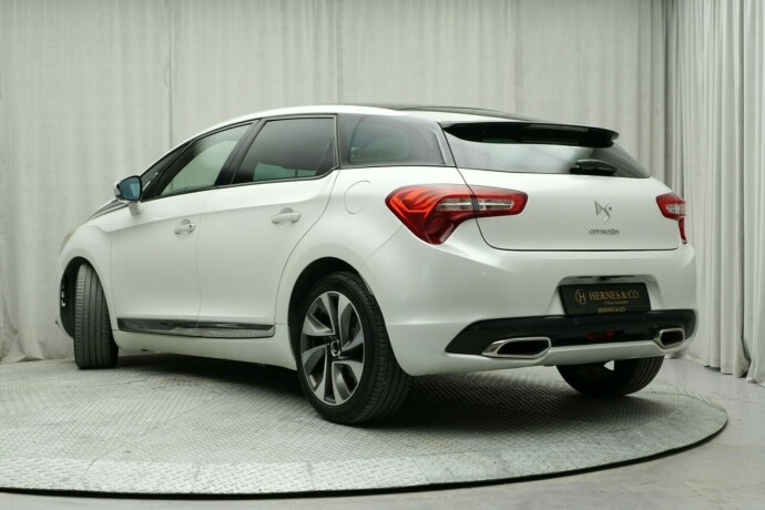citroen-ds5-diesel-2013-big-8