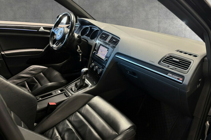 volkswagen-golf-vii-elektrisitetbensin-2016-big-15