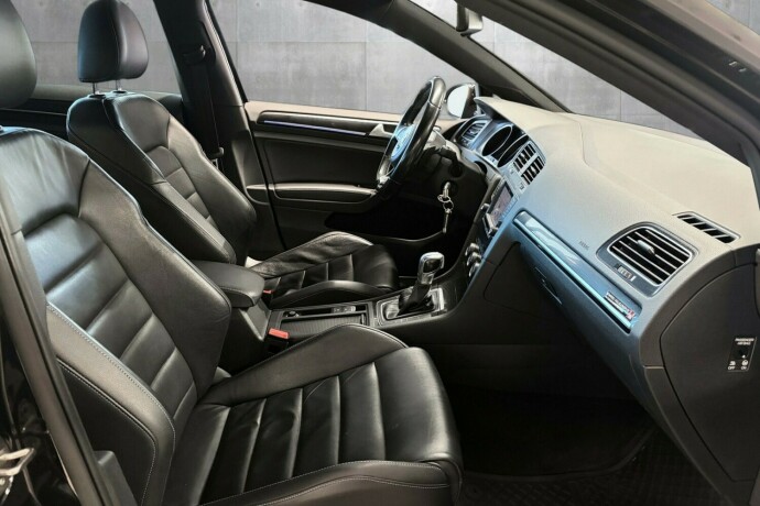volkswagen-golf-vii-elektrisitetbensin-2016-big-16