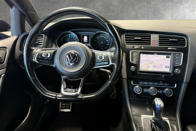 volkswagen-golf-vii-elektrisitetbensin-2016-big-14