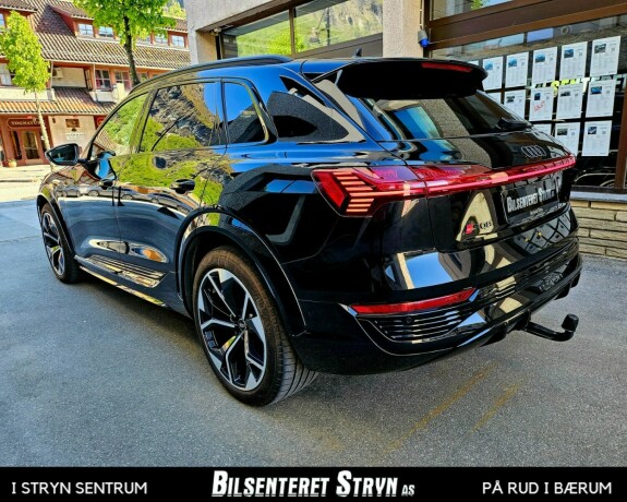 audi-sq8-e-tron-elektrisitet-2024-big-3