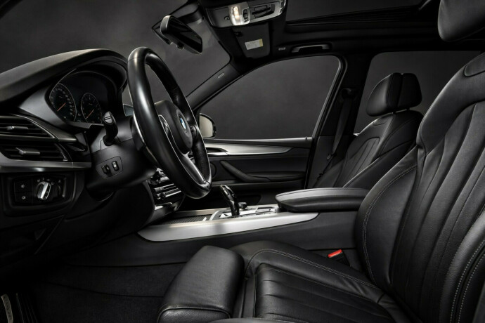 bmw-x5-elektrisitetbensin-2019-big-5