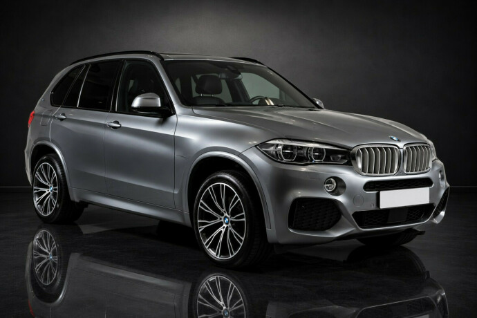 bmw-x5-elektrisitetbensin-2019-big-0
