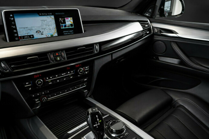bmw-x5-elektrisitetbensin-2019-big-8