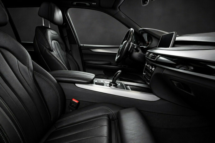 bmw-x5-elektrisitetbensin-2019-big-6