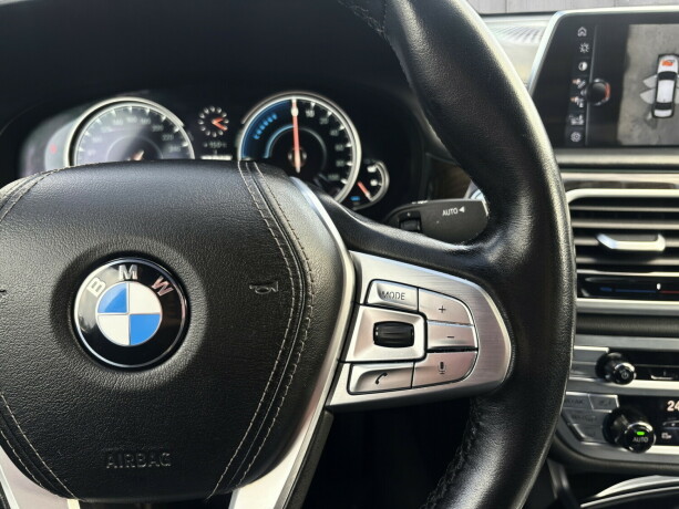 bmw-740le-elektrisitetbensin-2016-big-15