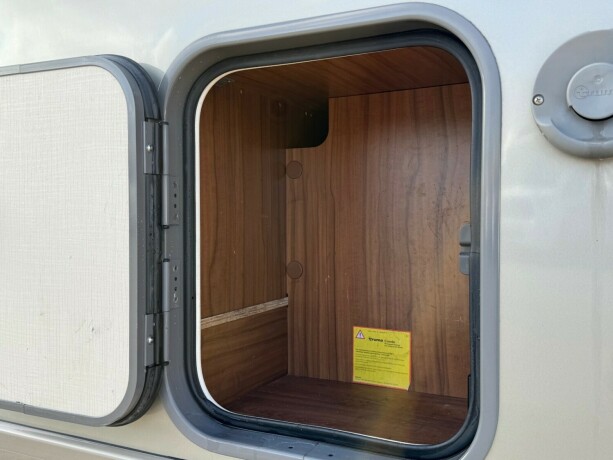 hymer-ex-598-b-f248rerkort-mulighet-queensbed-senkeseng-truma-kombi-stort-kj248leskap-lettkj248rt-diesel-2017-big-81