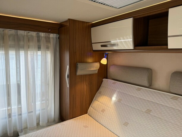 hymer-ex-598-b-f248rerkort-mulighet-queensbed-senkeseng-truma-kombi-stort-kj248leskap-lettkj248rt-diesel-2017-big-71