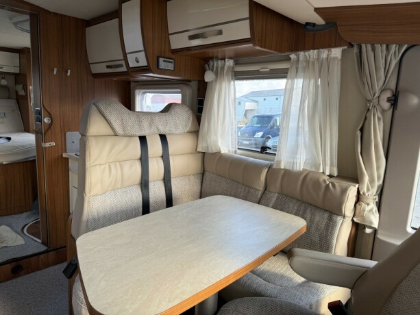 hymer-ex-598-b-f248rerkort-mulighet-queensbed-senkeseng-truma-kombi-stort-kj248leskap-lettkj248rt-diesel-2017-big-21